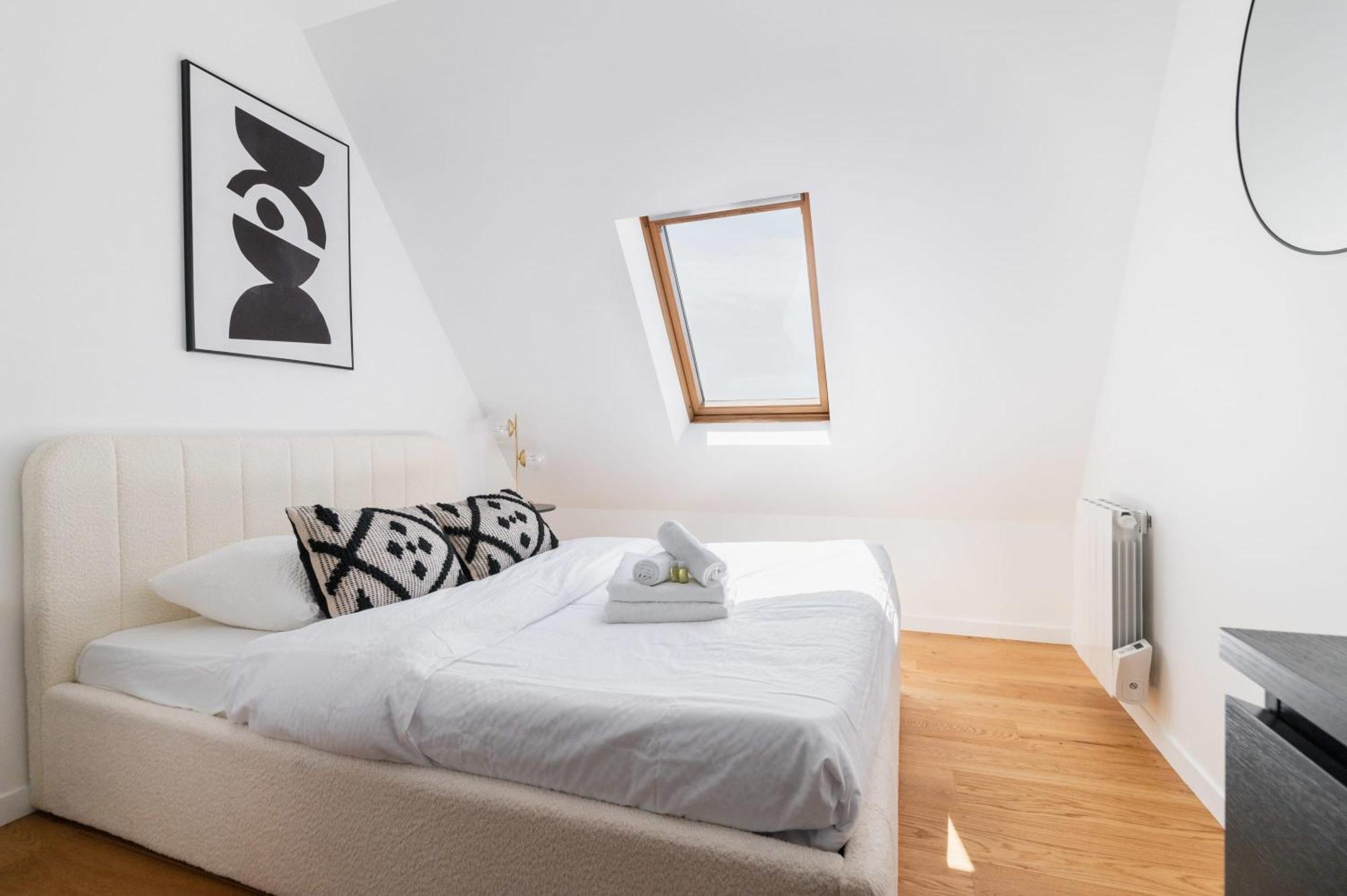 2 Pieces Refait A Neuf Dernier Etage - Paris 19 - 4P - Flat-Guest Apartment Exterior foto